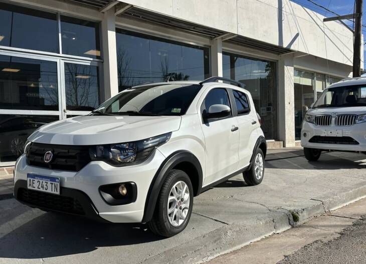 FIAT MOBI 1.0 8v WAY año 2020 con 16.000Km UNICO! Financia Bco. Santander. Acércate a ORIO HNOS, SAN GENARO, concesionario oficial JMC, ISUZU, KAMA Camiones