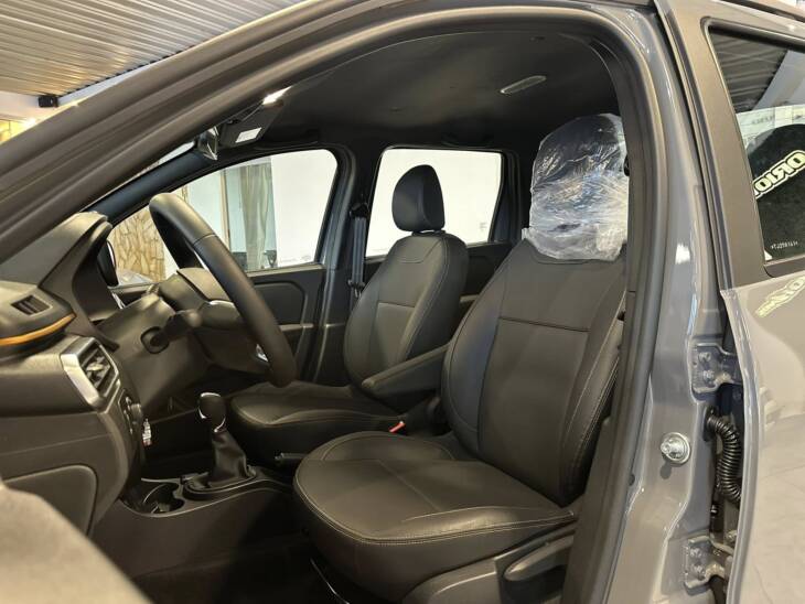 OROCH ICONIC 1.3 TCe 163cv 2WD CVT 0Km My2025, gris topo. Financia Bco. Santander. Acércate a ORIO HNOS, SAN GENARO, concesionario oficial SHINERAY, DOMY Utilitarios - Imagen 15