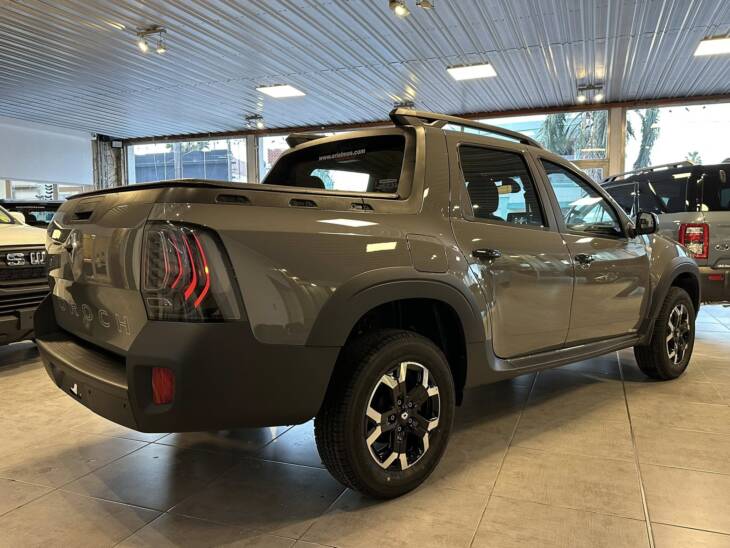 OROCH ICONIC 1.3 TCe 163cv 2WD CVT 0Km My2025, gris topo. Financia Bco. Santander. Acércate a ORIO HNOS, SAN GENARO, concesionario oficial SHINERAY, DOMY Utilitarios - Imagen 3