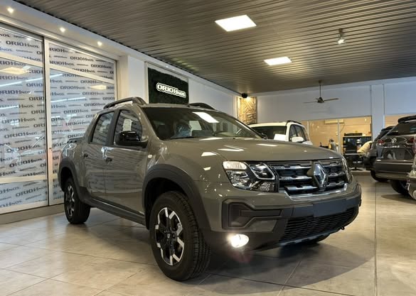 OROCH ICONIC 1.3 TCe 163cv 2WD CVT 0Km My2025, gris topo. Financia Bco. Santander. Acércate a ORIO HNOS, SAN GENARO, concesionario oficial SHINERAY, DOMY Utilitarios