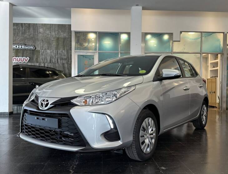 YARIS 1.5 NAFTA 5 PTAS XS CVT 0Km My2025 DISPONIBLE! Financia Bco. Santander. Acércate a ORIO HNOS, SAN GENARO, concesionario oficial SHINERAY, DOMY Utilitarios - Imagen 12