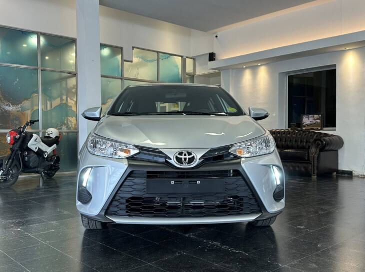 YARIS 1.5 NAFTA 5 PTAS XS CVT 0Km My2025 DISPONIBLE! Financia Bco. Santander. Acércate a ORIO HNOS, SAN GENARO, concesionario oficial SHINERAY, DOMY Utilitarios - Imagen 11