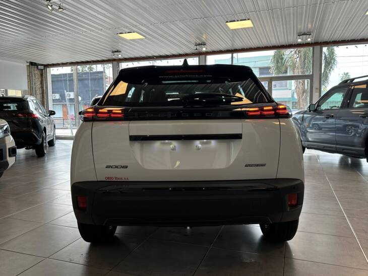 PEUGEOT 2008 GT 200T AM2025 DISPONIBLE! Financia Bco. Santander. Acércate a ORIO HNOS, SAN GENARO, concesionario oficial SHINERAY, DOMY Utilitarios - Imagen 7