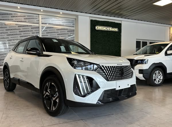 PEUGEOT 2008 GT 200T AM2025 DISPONIBLE! Financia Bco. Santander. Acércate a ORIO HNOS, SAN GENARO, concesionario oficial SHINERAY, DOMY Utilitarios
