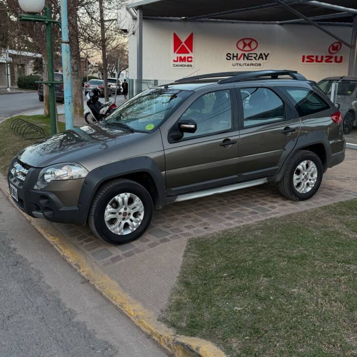 PALIO 1.6 16v WEEKEND ADVENTURE año 2011 SUPER CONFIABLE! Financia Bco. Santander. Acércate a ORIO HNOS, SAN GENARO, concesionario oficial SHINERAY, DOMY Utilitarios