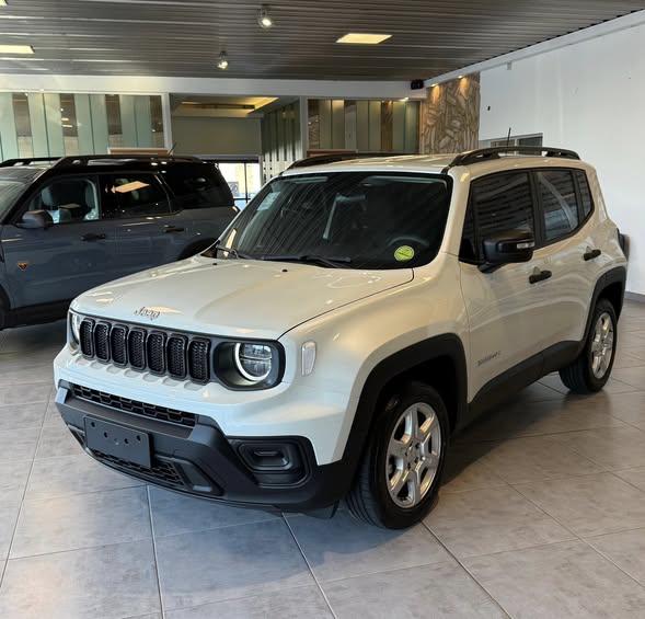 RENEGADE SPORT 1.3 T270 A/T6 FWD 0Km My2025 DISPONIBLE. Financia Bco. Santander. Acércate a ORIO HNOS, SAN GENARO, concesionario oficial JMC, ISUZU, KAMA Camiones