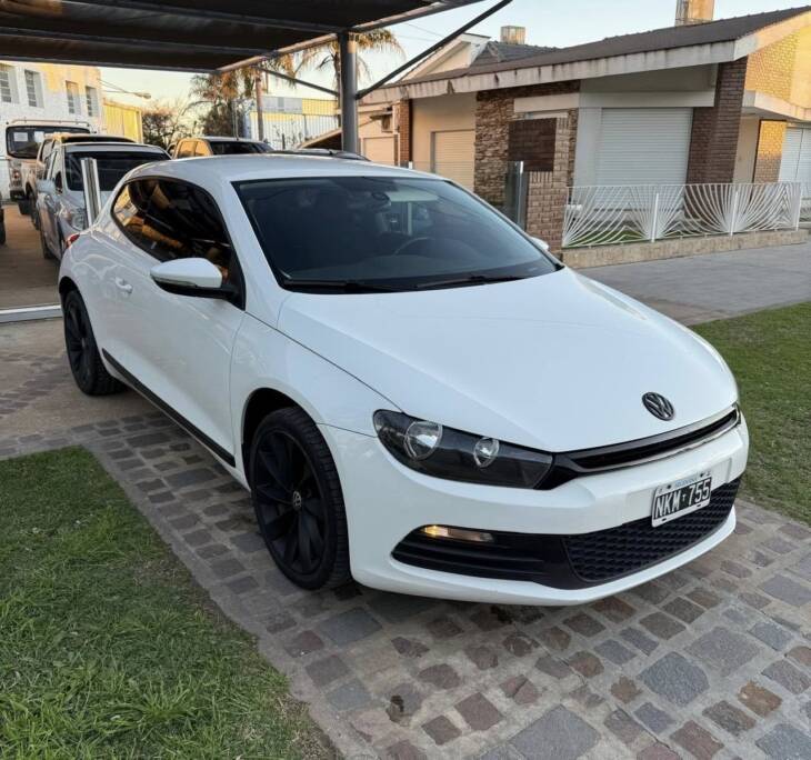 SCIROCCO 1.4 TSSI DSG año 2013 blanco. con 141.000Km. Acércate a ORIO HNOS, SAN GENARO, concesionario oficial JMC, ISUZU, KAMA Camiones - Imagen 11