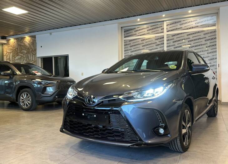 YARIS 1.5 5 PUERTAS CVT S 0Km My2025 gris azulado. DISPONIBLE! Financia Bco. Santander. Acércate a ORIO HNOS, SAN GENARO, concesionario oficial JMC, ISUZU, KAMA Camiones - Imagen 10