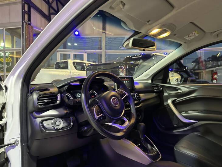 ARGO PRECISION 1.8 A/T6 año 2018 IMPECABLE! Financia Bco. Santander. Acércate a ORIO HNOS, SAN GENARO, concesionario oficial JMC, ISUZU, KAMA Camiones - Imagen 2