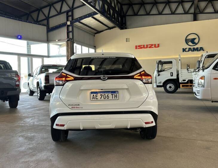 KICKS 1.6 ADVANCE PLUS CVT año 2021 IMPECABLE! Financia Bco. Santander. Acércate a ORIO HNOS, SAN GENARO, concesionario oficial JMC, ISUZU, KAMA Camiones - Imagen 6