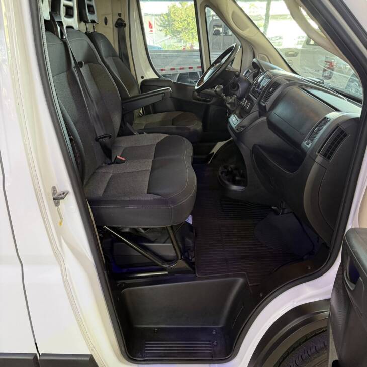 DUCATO MAXI CARGO L4H2 año 2019 IMPECABLE! Financia Bco. Santander. Acércate a ORIO HNOS, SAN GENARO, concesionario oficial JMC, ISUZU, KAMA Camiones - Imagen 12