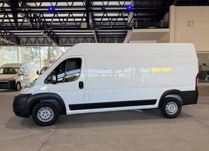 DUCATO MAXI CARGO L4H2 año 2019 IMPECABLE! Financia Bco. Santander. Acércate a ORIO HNOS, SAN GENARO, concesionario oficial JMC, ISUZU, KAMA Camiones - Imagen 10
