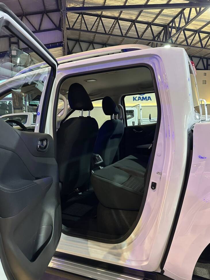 FRONTIER D/C 2.3 TDI A/T XE 4x2 0Km My2025. Financia Bco. Santander. Acércate a ORIO HNOS, SAN GENARO, concesionario oficial JMC, ISUZU, KAMA Camiones - Imagen 9