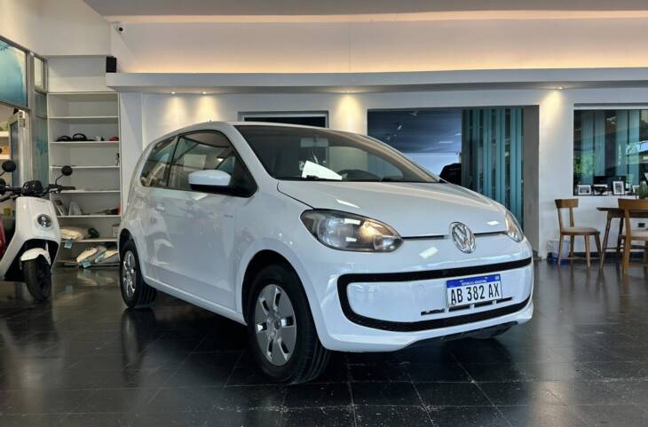 MOVE UP! 3 PUERTAS año 2017 blanco, IMPECABLE! Financia Bco. Santander. Acércate a ORIO HNOS, SAN GENARO, concesionario oficial SHINERAY, DOMY Utilitarios