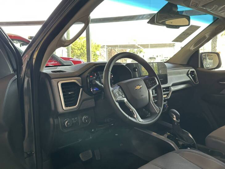 CHEVROLET S10 D/C 2.8 TDI A/T LTZ 4x4 0Km My2025 gris aegean. DISPONIBLE! Financia Bco. Santander. Acércate a ORIO HNOS, SAN GENARO, concesionario oficial JMC, ISUZU, KAMA Camiones - Imagen 11