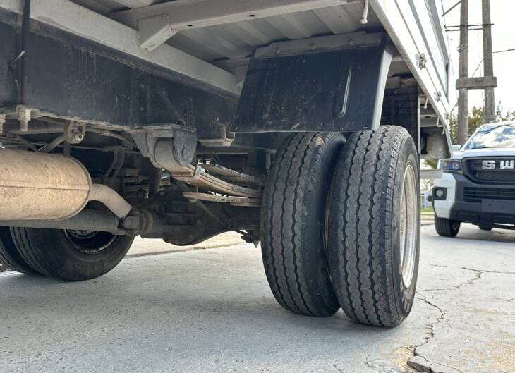 SHINERAY T 30 C/ SIMPLE CHASIS con DUALES p/2Ton. año 2021, blanco. con 26.000Km. Financia Bco. Santander. Acércate a ORIO HNOS, SAN GENARO, concesionario oficial SHINERAY, DOMY Utilitarios - Imagen 11