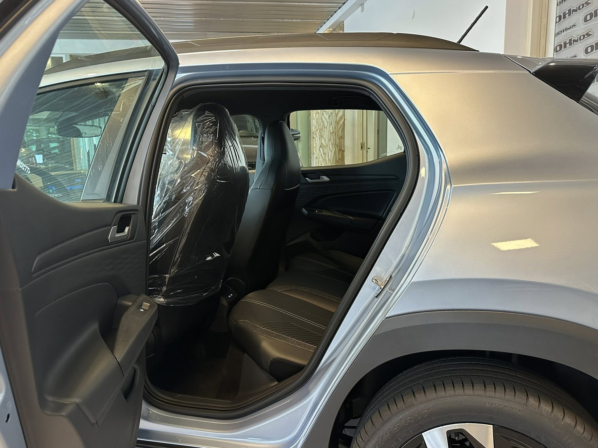 TERA 170 TSI HIGH 0Km My2025 gris alba. Financia Bco. Santander. Acércate a ORIO HNOS, SAN GENARO, concesionario oficial JMC, ISUZU, KAMA Camiones - Imagen 11