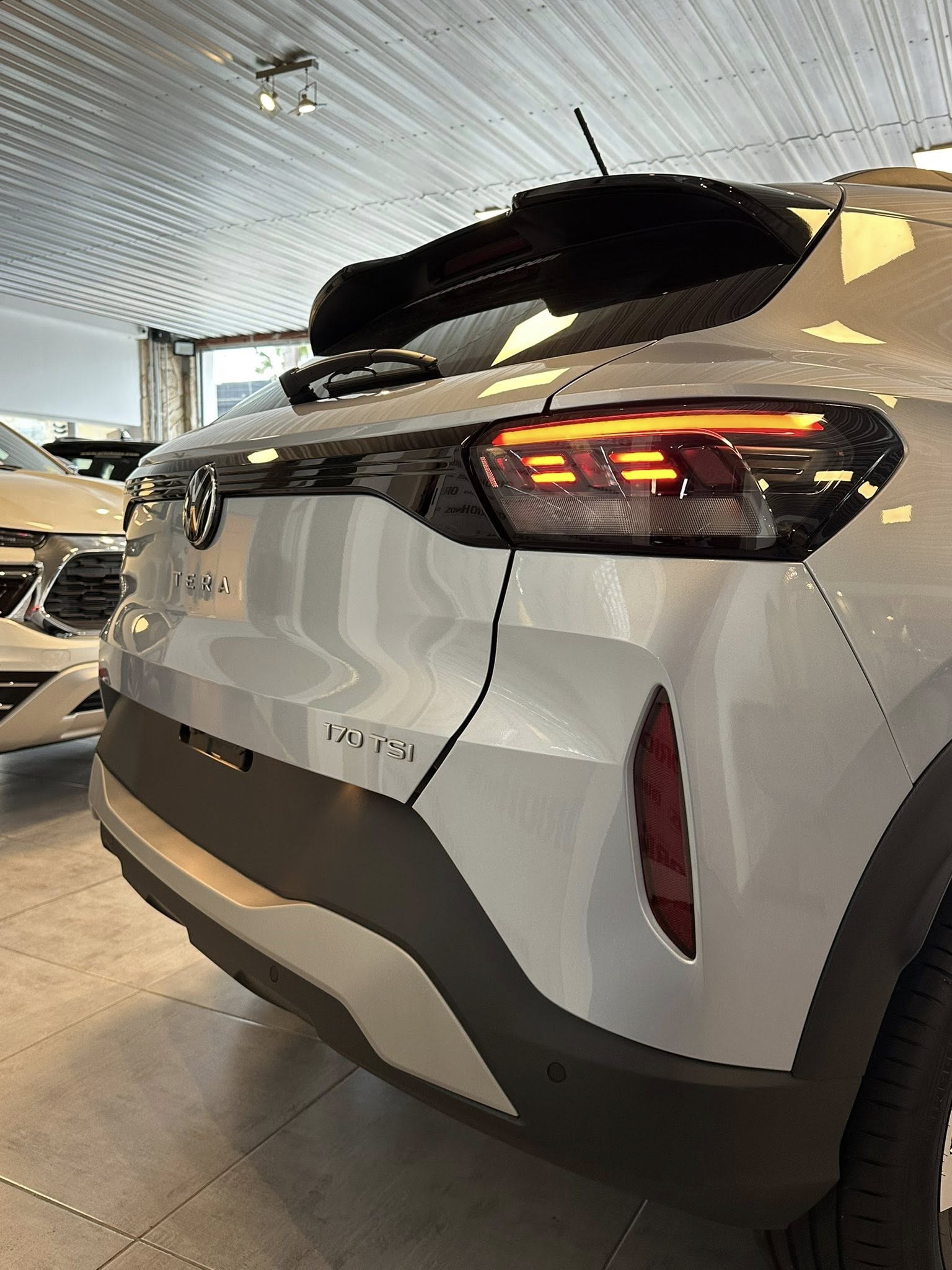 TERA 170 TSI HIGH 0Km My2025 gris alba. Financia Bco. Santander. Acércate a ORIO HNOS, SAN GENARO, concesionario oficial JMC, ISUZU, KAMA Camiones - Imagen 7