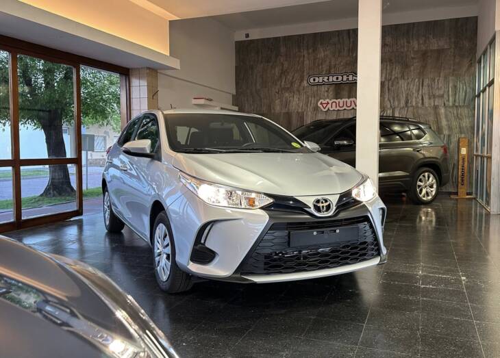 YARIS 5 PUERTAS CVT XS 0Km My2025. Financia Bco. Santander. Acércate a ORIO HNOS, SAN GENARO, concesionario oficial JMC, ISUZU, KAMA Camiones - Imagen 7