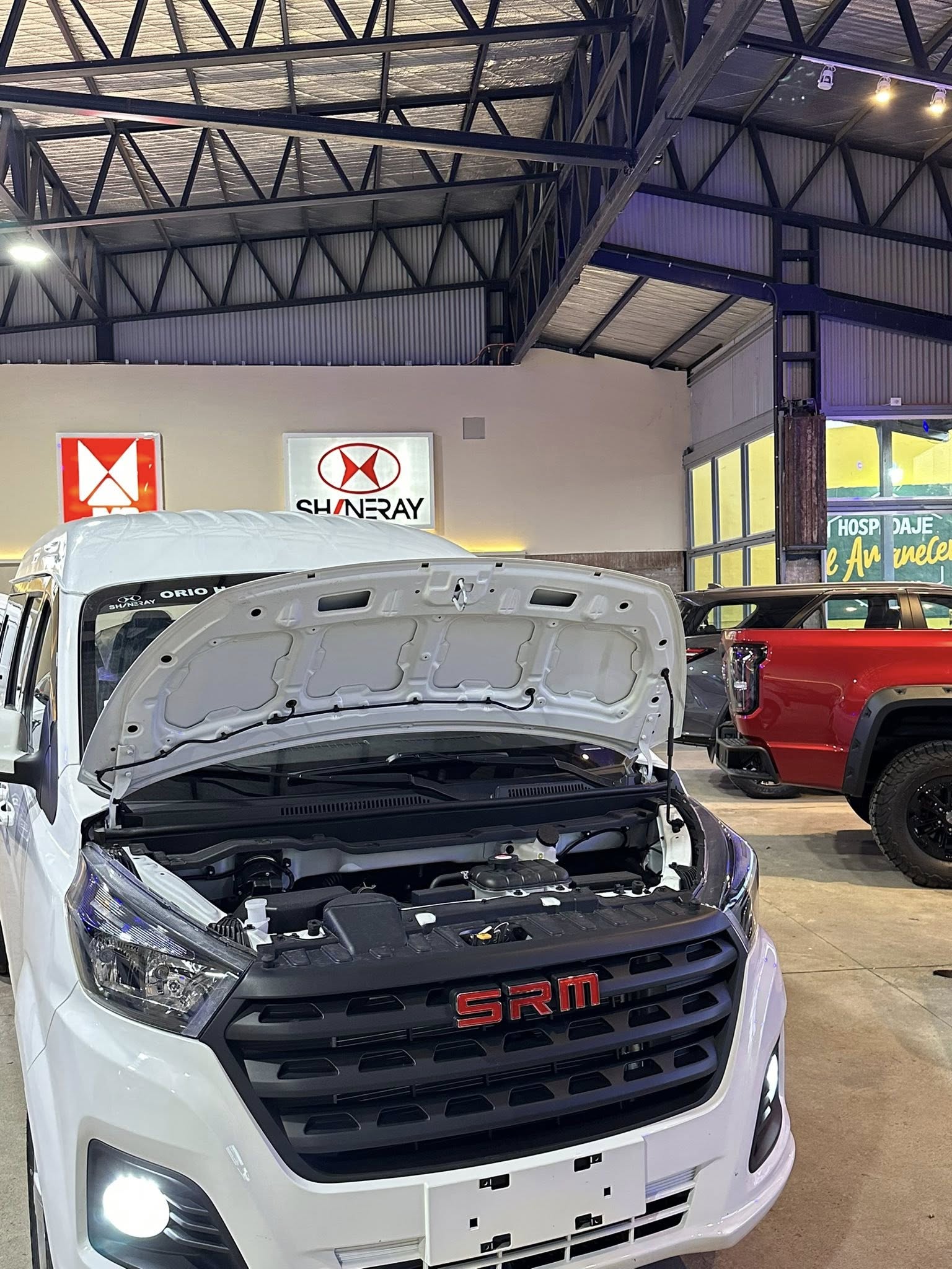 SHINERAY SRM M7 2.0 Nafta Manual 9 Pasajeros 0Km My2026 DISPONIBLE! Financia Bco. Santander. Acércate a ORIO HNOS, SAN GENARO, concesionario oficial SHINERAY, DOMY Utilitarios - Imagen 22