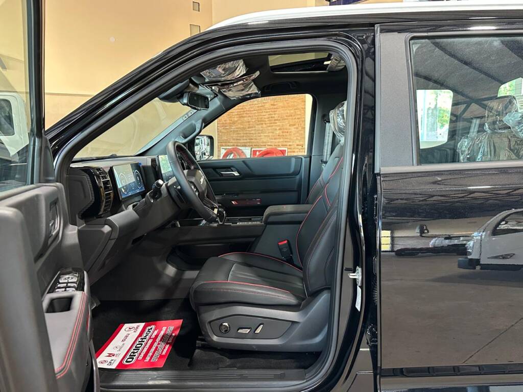 WhatsApp Image 2025-11-25 at 15.46.41 (4)