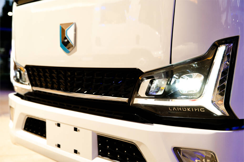 _DSC4734_0004__DSC4768