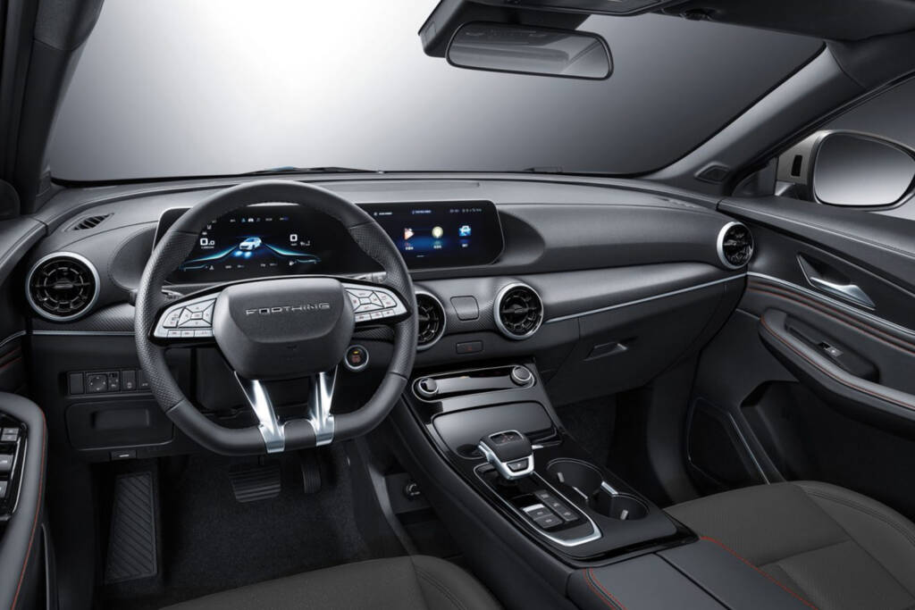 YAO_3188-scaled.jpg_0007_SEG4