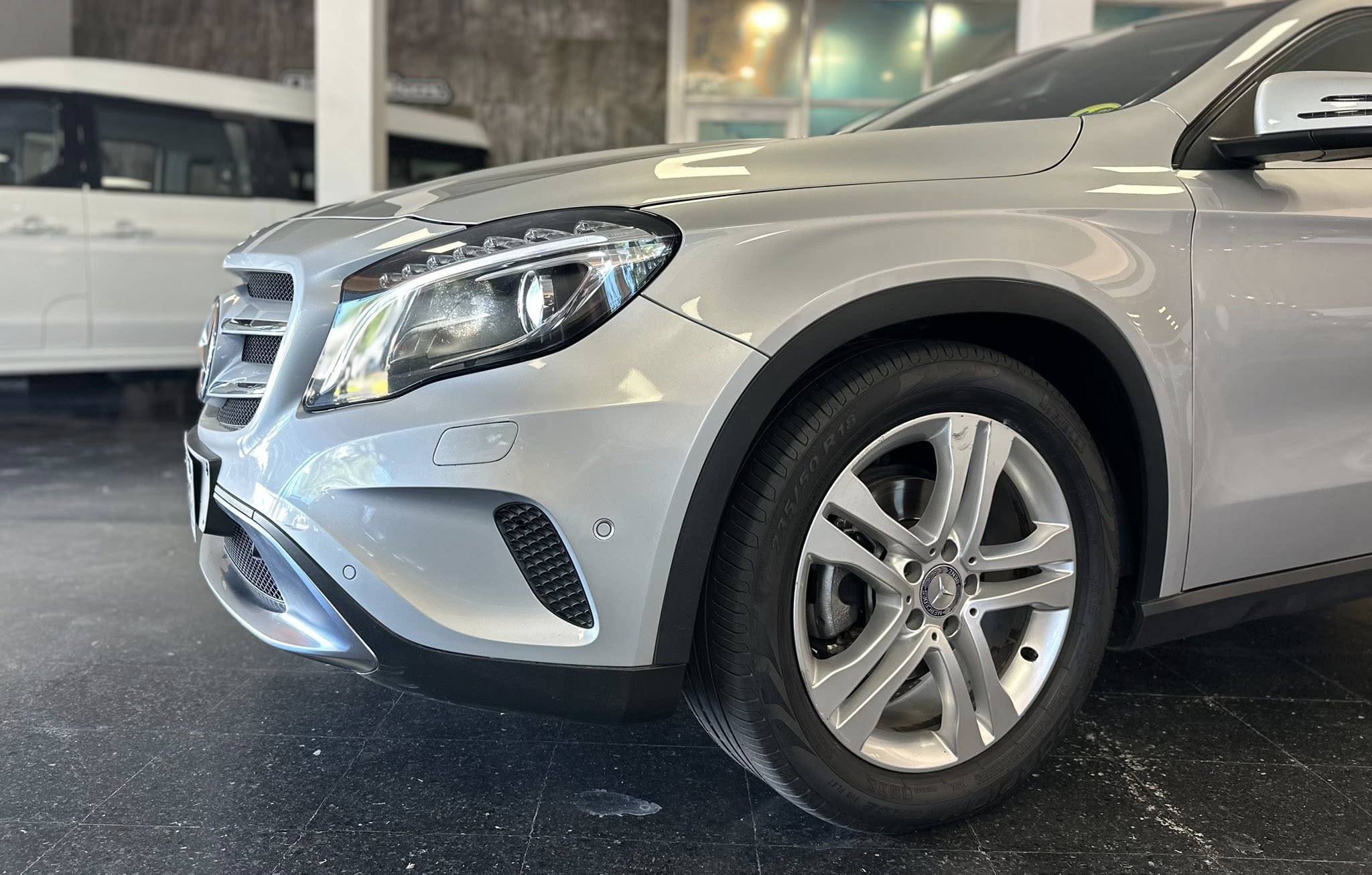 MERCEDES BENZ GLA 200 A/T año 2016 IMPECABLE!! Financia Bco. Santander. Acércate a ORIO HNOS, SAN GENARO, concesionario oficial FORTHING suv - Imagen 15