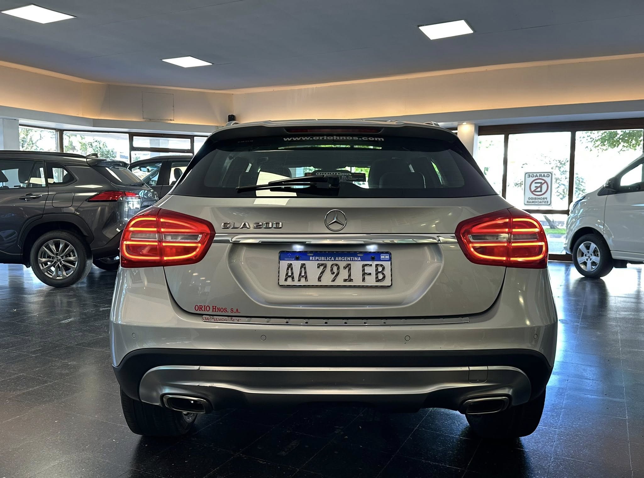 MERCEDES BENZ GLA 200 A/T año 2016 IMPECABLE!! Financia Bco. Santander. Acércate a ORIO HNOS, SAN GENARO, concesionario oficial FORTHING suv - Imagen 7