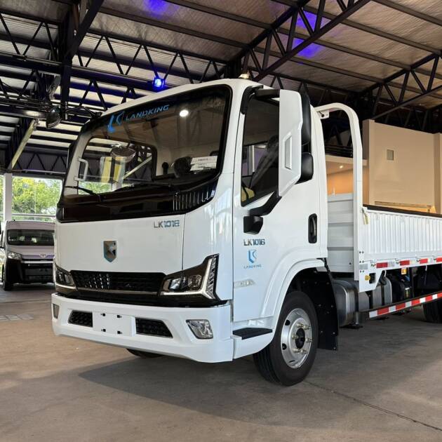LANDKING LK 1016 para 6.5 Ton. Largo carrozable 6 mtrs. 0Km My2026. Financia Bco. Santander. Acércate a ORIO HNOS, SAN GENARO, concesionario oficial JMC, ISUZU, KAMA, LANDKING Camiones