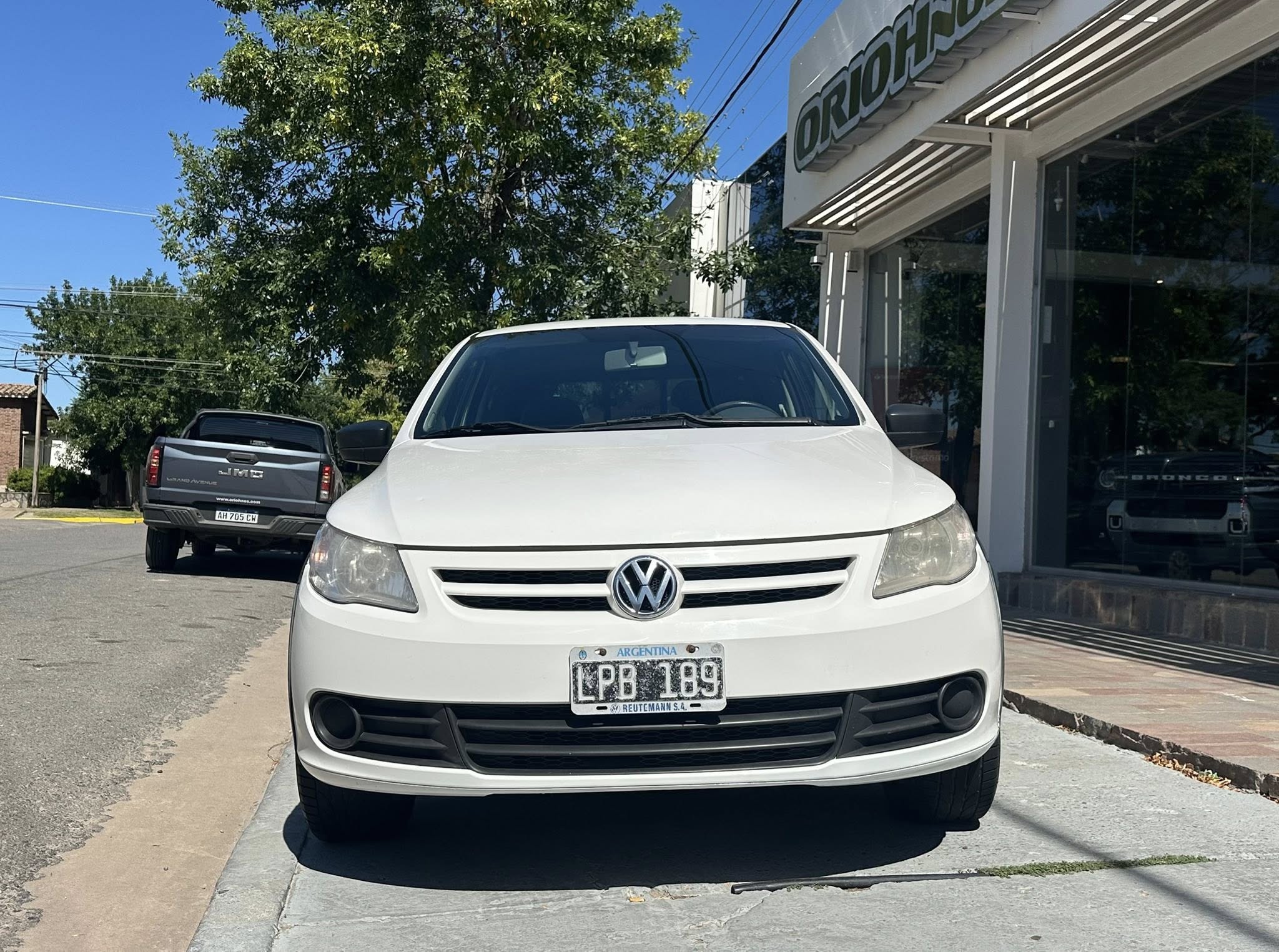 SAVEIRO CABINA SIMPLE 1.6 NAFTA año 2012 IMPECABLE!! Financia Bco. Santander. Acércate a ORIO HNOS, SAN GENARO, concesionario oficial SHINERAY, DOMY Utilitarios - Imagen 6