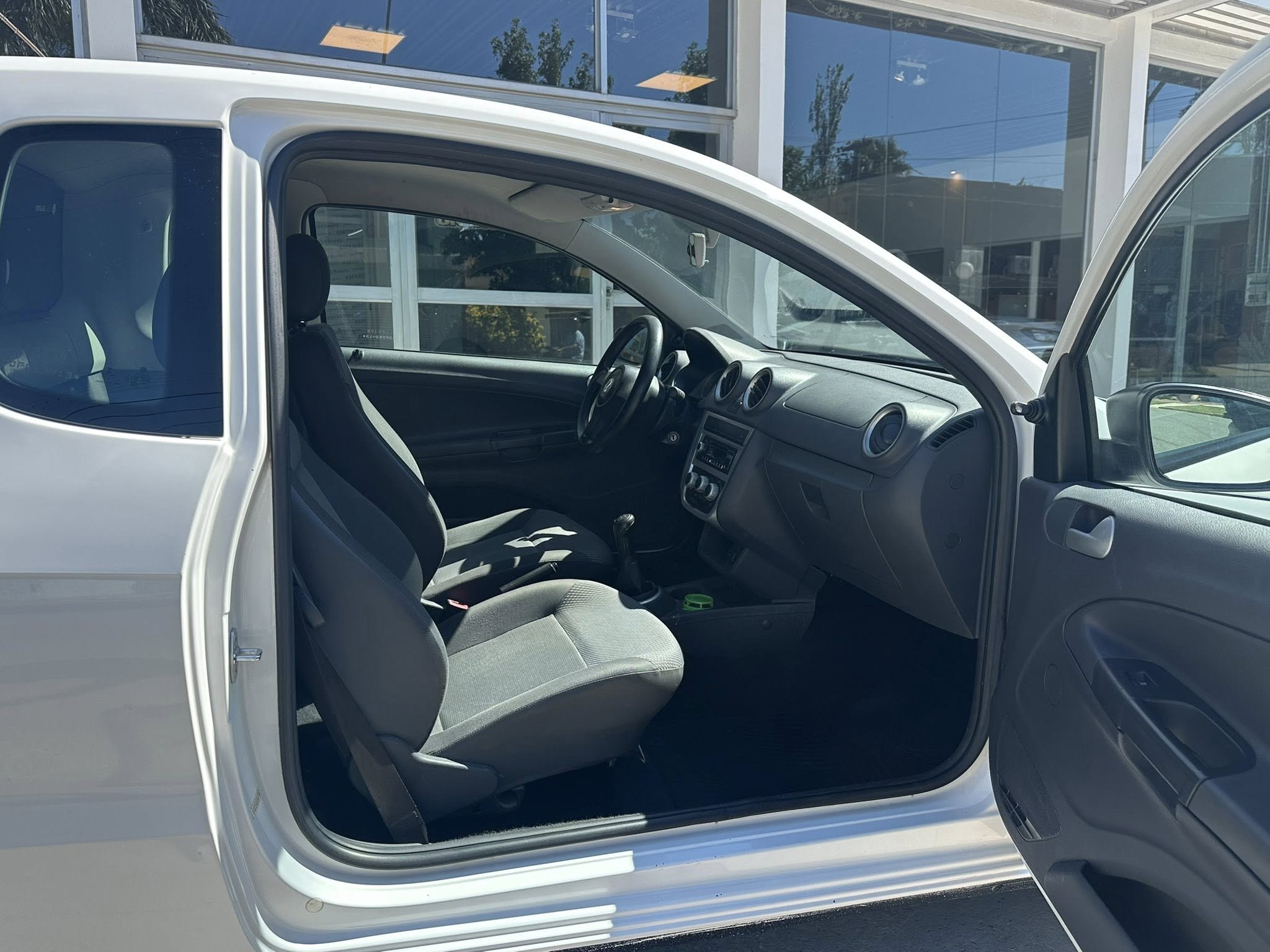 SAVEIRO CABINA SIMPLE 1.6 NAFTA año 2012 IMPECABLE!! Financia Bco. Santander. Acércate a ORIO HNOS, SAN GENARO, concesionario oficial SHINERAY, DOMY Utilitarios - Imagen 7