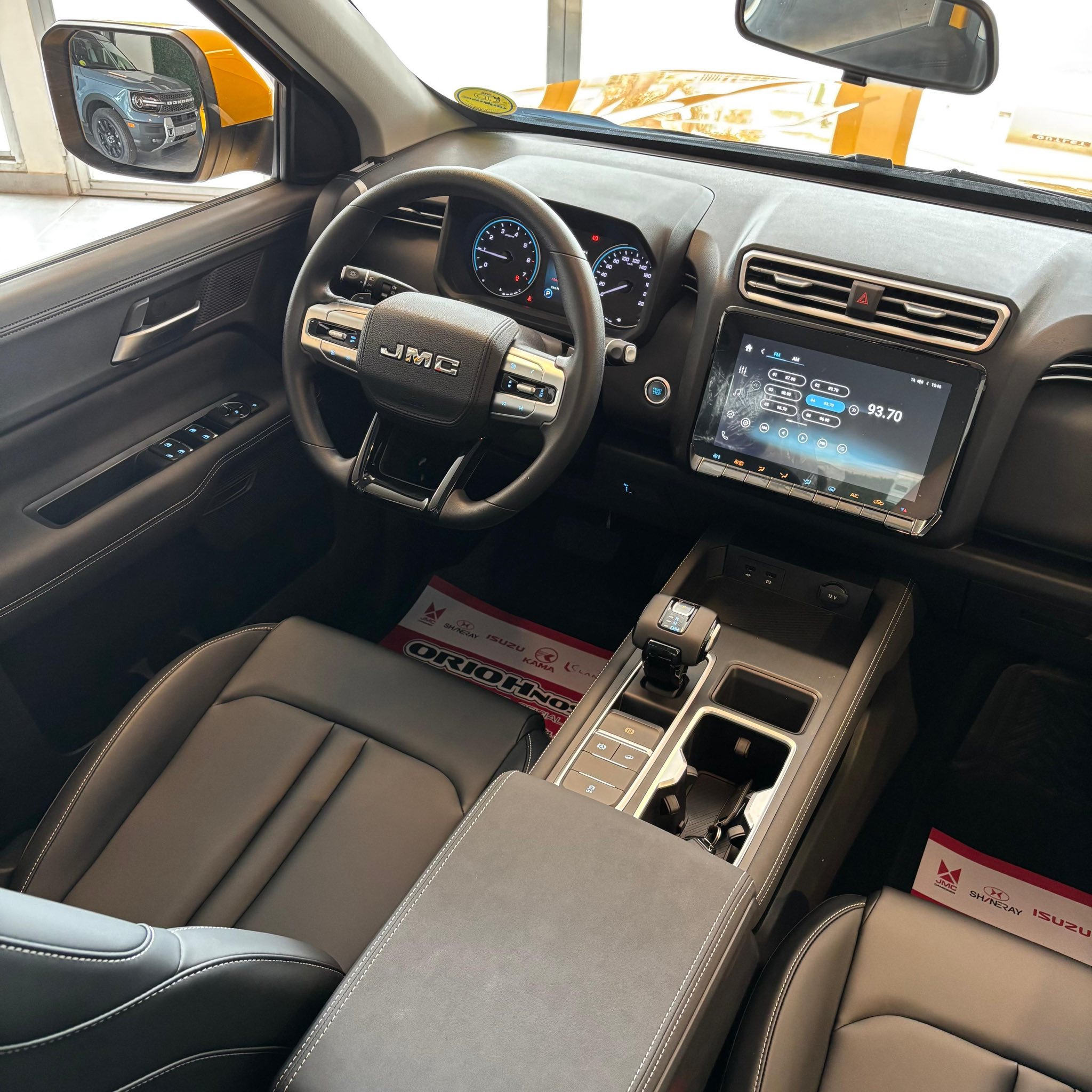 JMC GRAND AVENUE 2.3 242hp NAFTA A/T 4x2 GL 0Km My2026 MAJESTUOSA!! DIFERENTE!! Financia Bco. Santander. Acércate a ORIO HNOS, SAN GENARO, concesionario oficial JMC, ISUZU, KAMA, LANDKING Camiones - Imagen 12