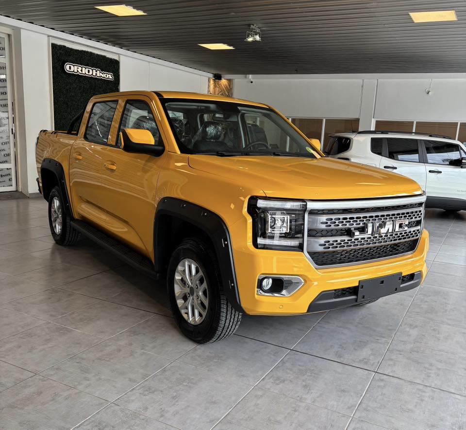 JMC GRAND AVENUE 2.3 242hp NAFTA A/T 4x2 GL 0Km My2026 MAJESTUOSA!! DIFERENTE!! Financia Bco. Santander. Acércate a ORIO HNOS, SAN GENARO, concesionario oficial JMC, ISUZU, KAMA, LANDKING Camiones