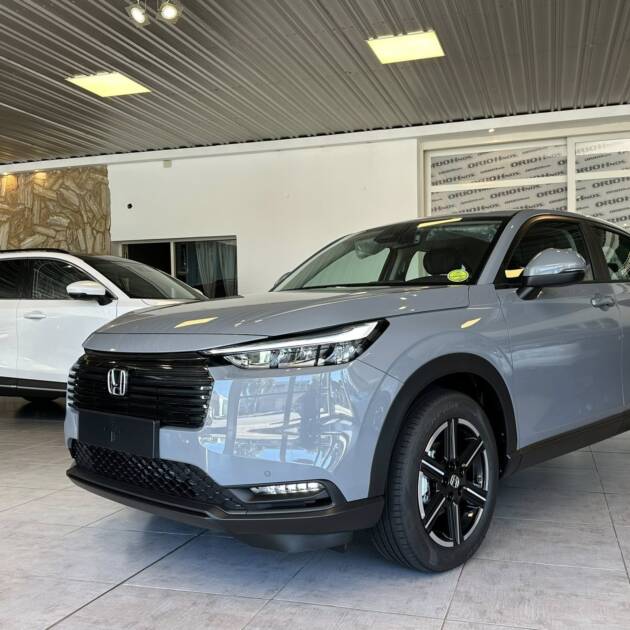 HONDA HR-V EXL CVT 0Km My2026 gris urbano. DISPONIBLE!! Financia Bco. Santander, Mg o BNA Mi Pyme o Agro Nación. Acércate a ORIO HNOS, SAN GENARO, concesionario oficial FORTHING suv