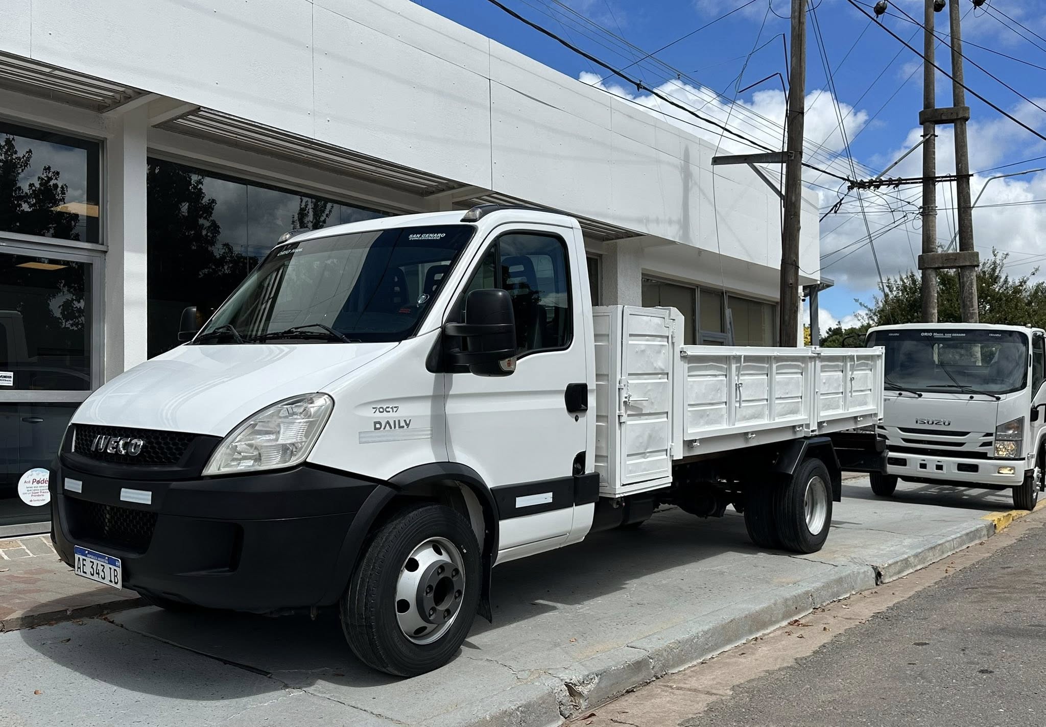 IVECO DAILY 70C17 paso 4350 CHASIS año 2018 con 166.000Km. IMPECABLE!! Financia Bco. Santander. Acércate a ORIO HNOS, SAN GENARO, concesionario oficial JMC, ISUZU, KAMA, LANDKING Camiones