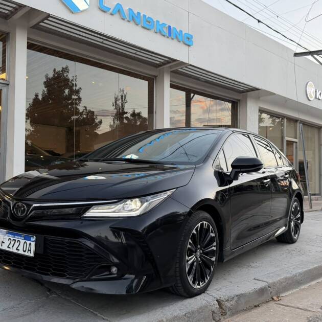 TOYOTA COROLLA GR-S 2.0 CVT año 2022 negro metalizado. con 95.000Km. Financia Bco. Santander. Acércate a ORIO HNOS, SAN GENARO, concesionario oficial FORTHING