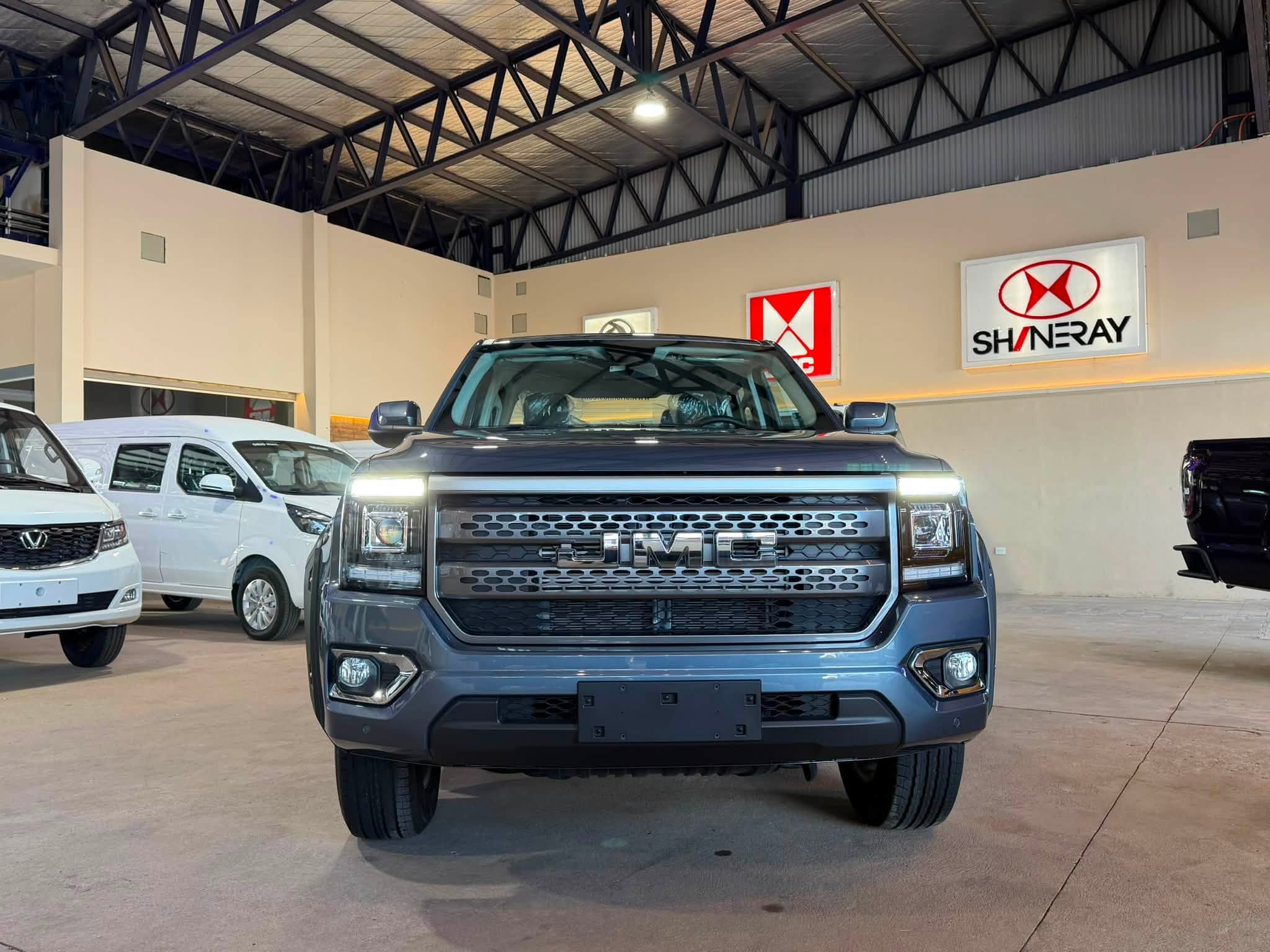 JMC GRAND AVENUE 2.3 Turbo Nafta 242cv MANUAL GL 4x2 0Km MY2026. Financia Bco. Santander. Acércate a ORIO HNOS, SAN GENARO, concesionario oficial JMC, ISUZU, KAMA, LANDKING Camiones - Imagen 13