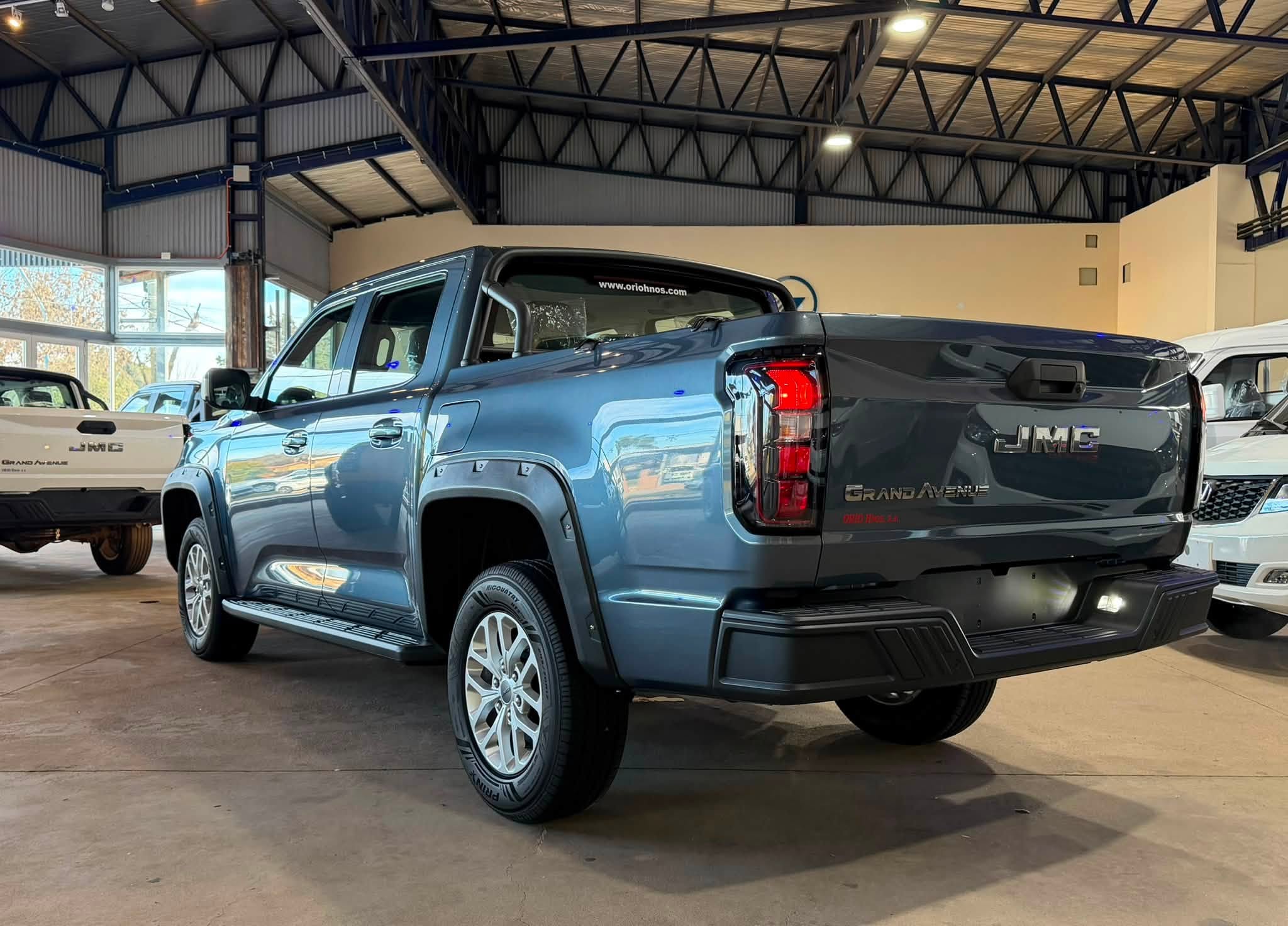JMC GRAND AVENUE 2.3 Turbo Nafta 242cv MANUAL GL 4x2 0Km MY2026. Financia Bco. Santander. Acércate a ORIO HNOS, SAN GENARO, concesionario oficial JMC, ISUZU, KAMA, LANDKING Camiones - Imagen 4