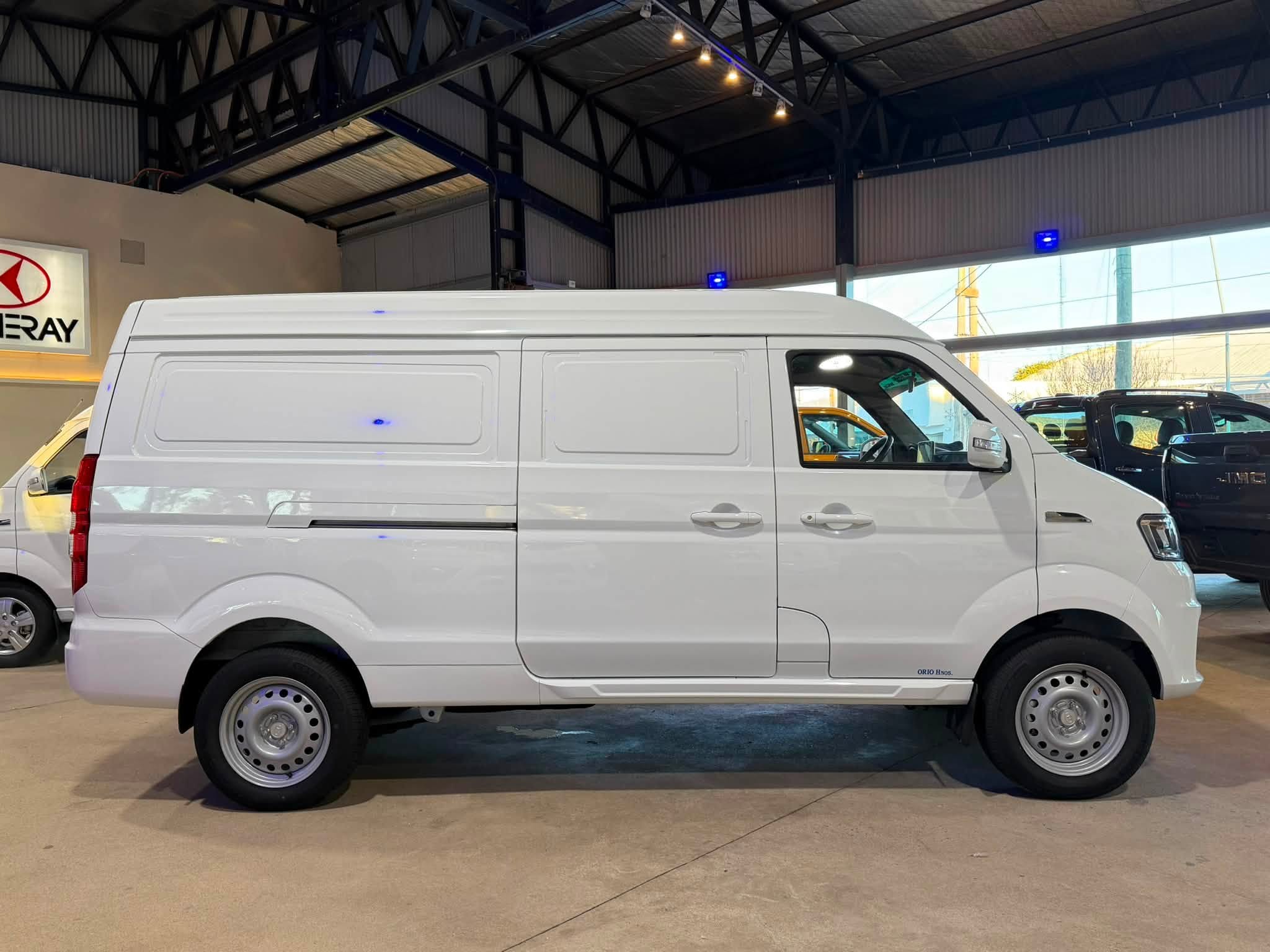 SHINERAY X30 L FURGÓN 1.5 102cv 2 ASIENTOS 0Km MY2026 disponibles!! Financia Bco. Santander. Acércate a ORIO HNOS, SAN GENARO, concesionario oficial SHINERAY, DOMY Utilitarios - Imagen 2