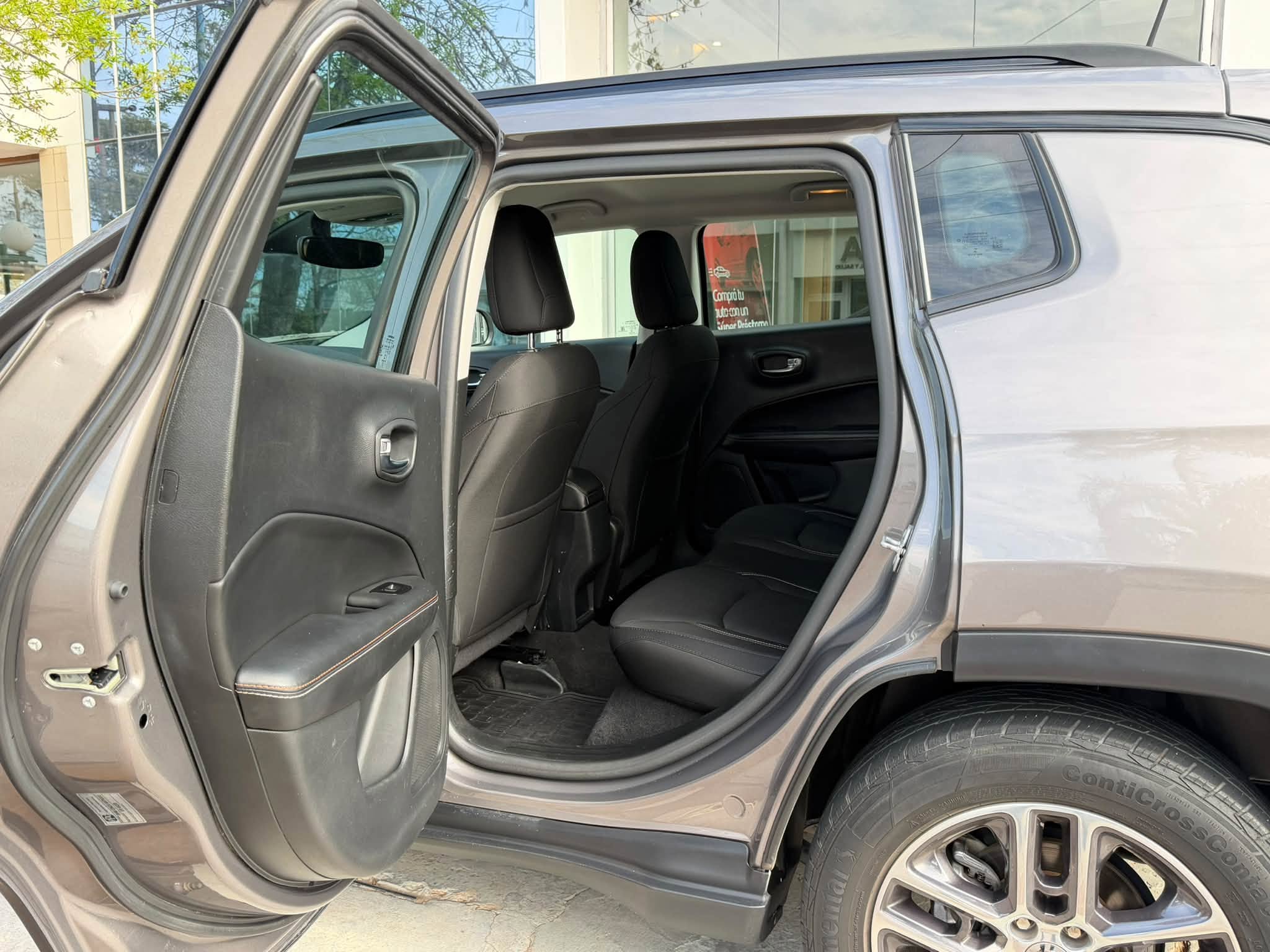 JEEP COMPASS SPORT 2.4 MT6 FWD año 2020 IMPECABLE!! Financia Bco. Santander. Acércate a ORIO HNOS, SAN GENARO, concesionario oficial FORTHING - Imagen 9