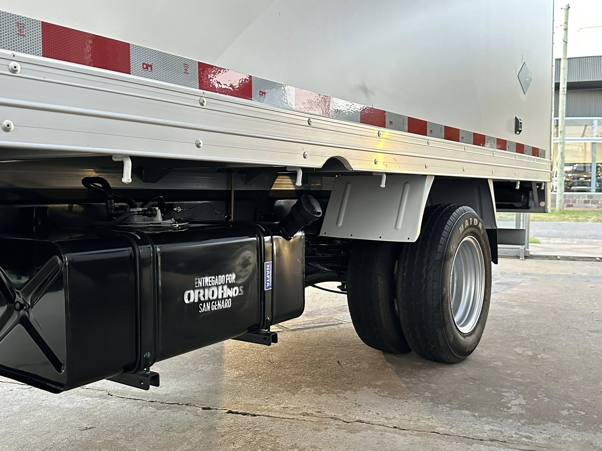 SHINERAY T50 C/S CHASIS con DUALES con FURGON REFRIGERADO -18° para 2 Toneladas 0km My2026 DISPONIBLES! Financia Bco. Santander. Acércate a ORIO HNOS, SAN GENARO, concesionario oficial SHINERAY, DOMY Utilitarios - Imagen 16