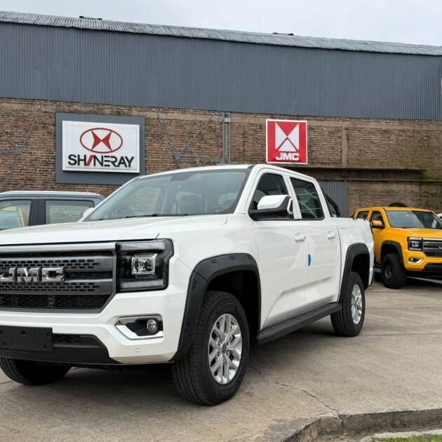 JMC GRAND AVENUE 2.3 Turbo Nafta 242cv MANUAL GL 4x2 0Km MY2025. Financia Bco. Santander. Acércate a ORIO HNOS, SAN GENARO, concesionario oficial JMC, ISUZU, KAMA, LANDKING Camiones