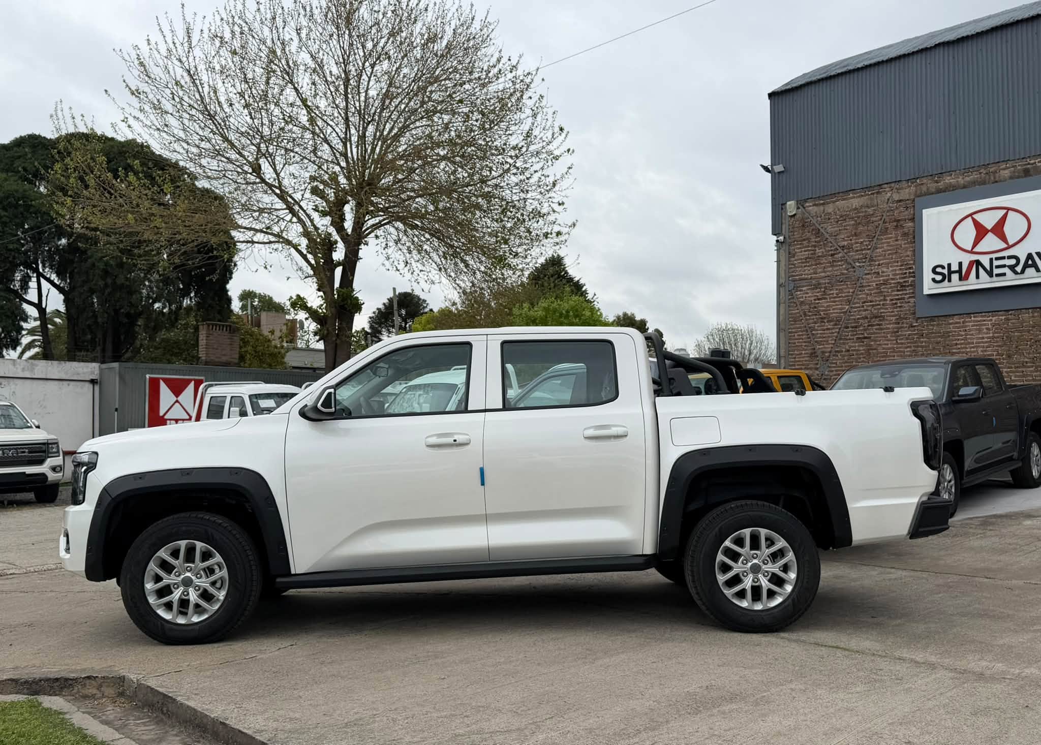 JMC GRAND AVENUE 2.3 Turbo Nafta 242cv MANUAL GL 4x2 0Km MY2025. Financia Bco. Santander. Acércate a ORIO HNOS, SAN GENARO, concesionario oficial JMC, ISUZU, KAMA, LANDKING Camiones - Imagen 5