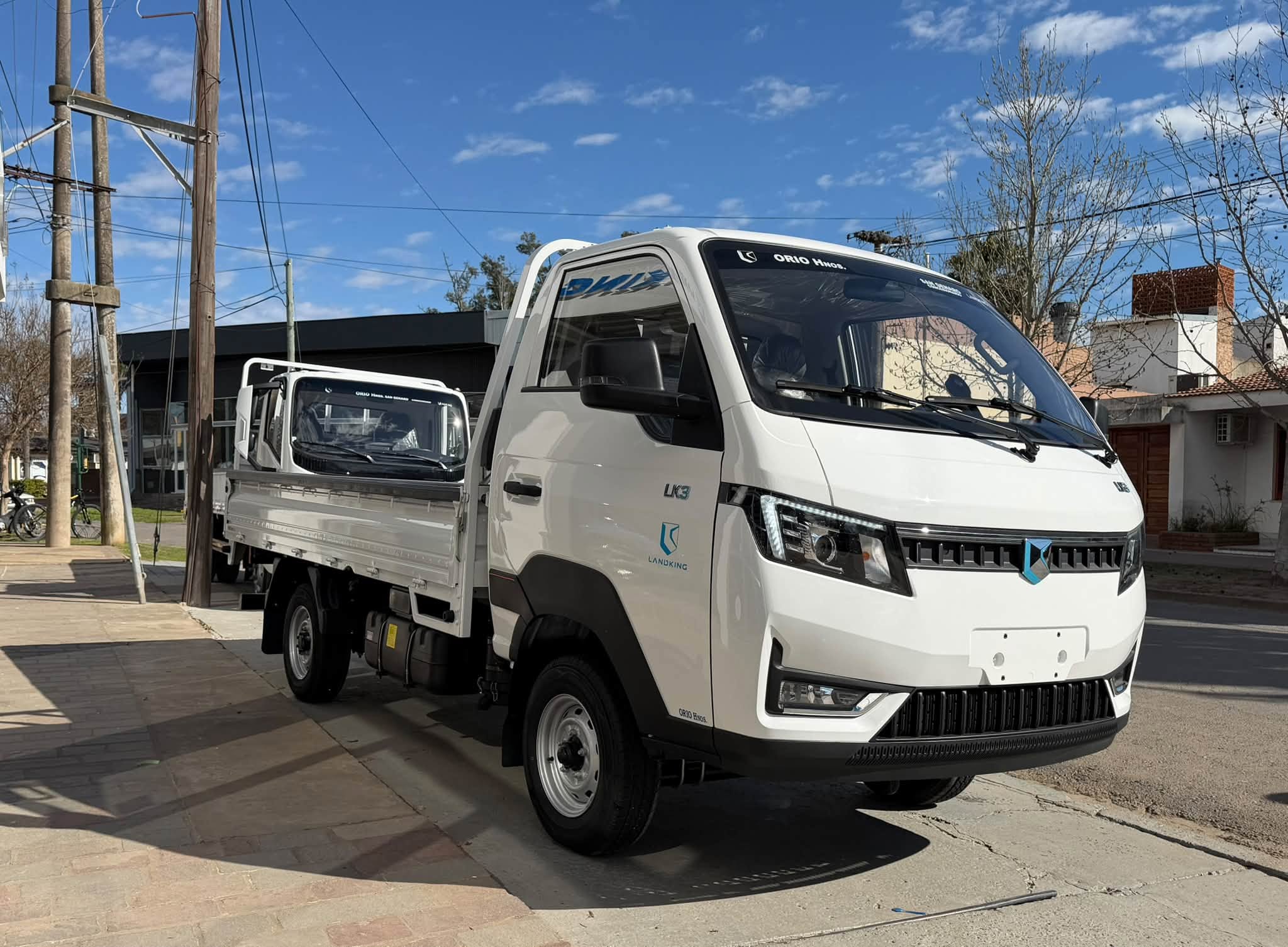 LANDKING LK3 Cabina Simple 0Km my2026 p/ 1.7 Toneladas. Financia Bco. Santander. Acércate a ORIO HNOS, SAN GENARO, concesionario oficial JMC, ISUZU, KAMA, LANDKING Camiones - Imagen 6