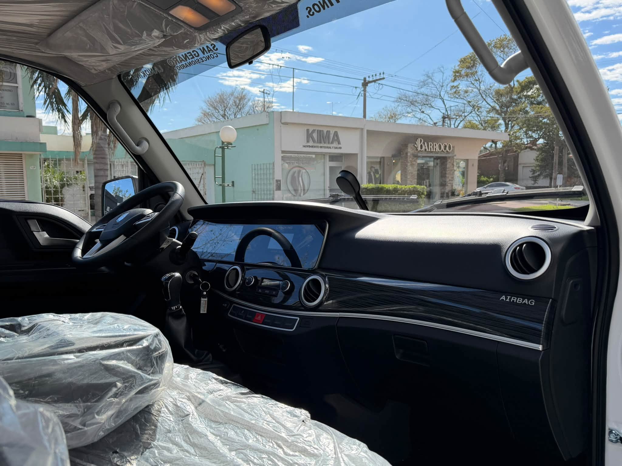 LANDKING LK3 Cabina Simple 0Km my2026 p/ 1.7 Toneladas. Financia Bco. Santander. Acércate a ORIO HNOS, SAN GENARO, concesionario oficial JMC, ISUZU, KAMA, LANDKING Camiones - Imagen 12